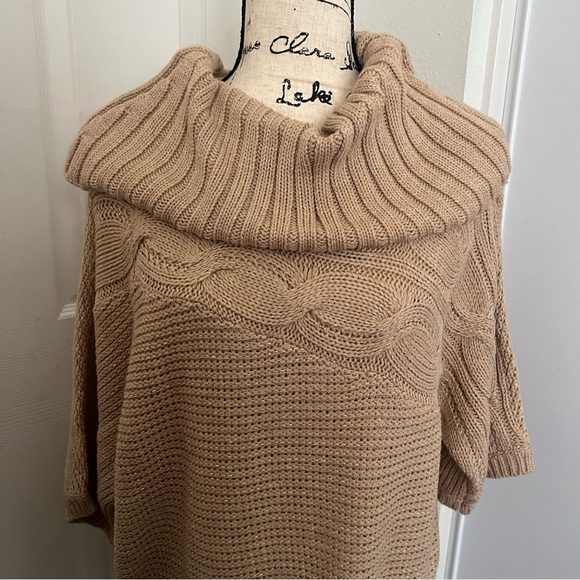 Jackyn Smith Sweater size Large - Picture 2 of 11
